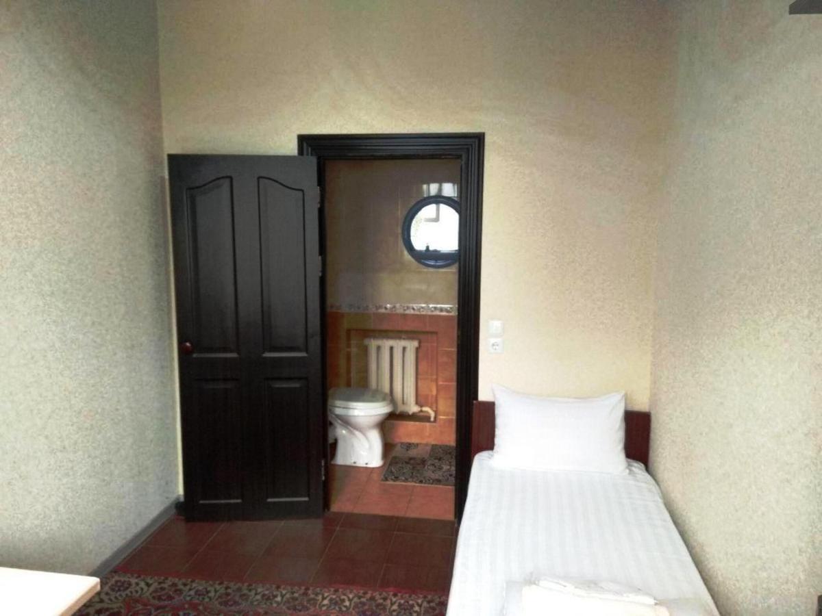 Safar Hotel ทาชเคนต์ ภายนอก รูปภาพ